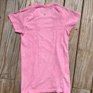 Lululemon swiftly tech short sleeve tee